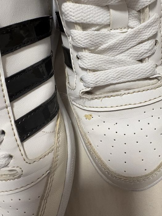 Adidas model clasic