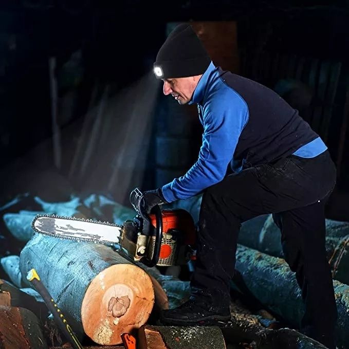 cAciula LED cu incarcare usb