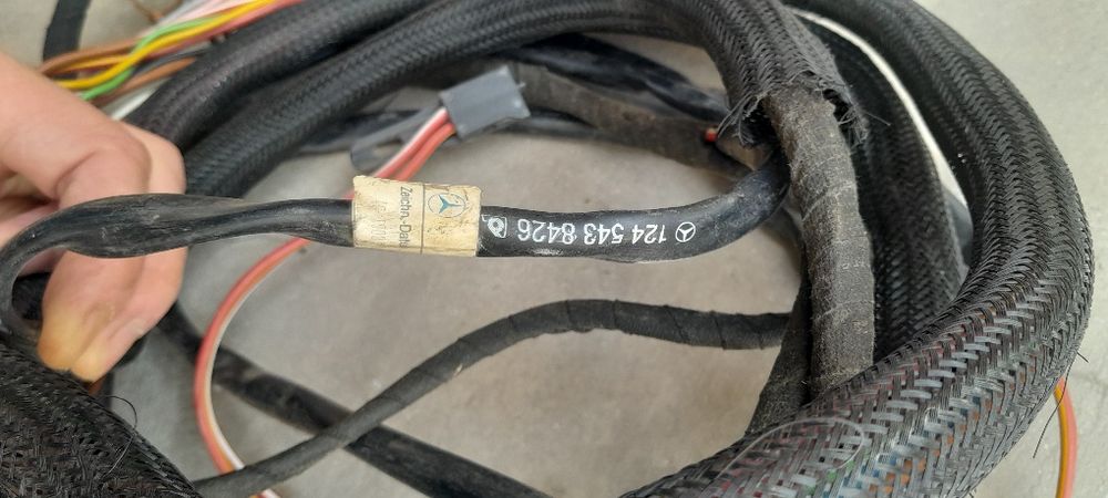 На 124 пульты проводки рули