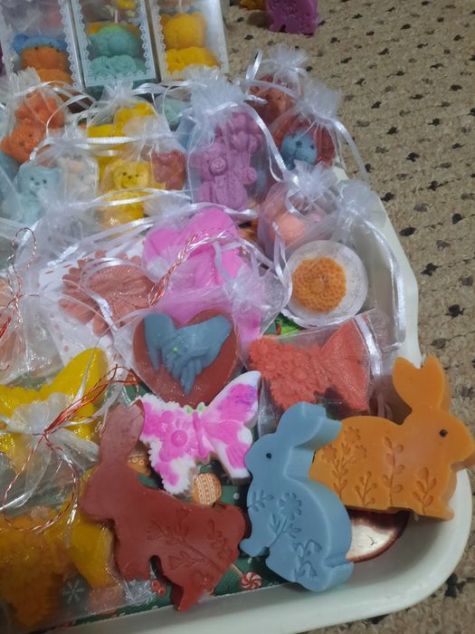 Mărțișoare parfumate ceară de soia