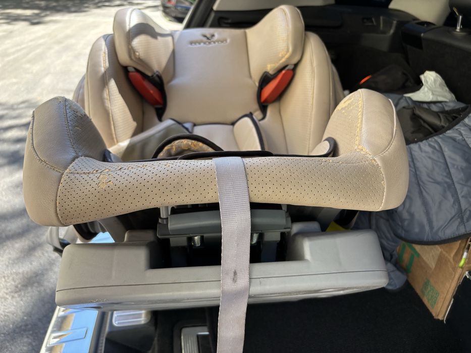 Детски стол CANGAROO