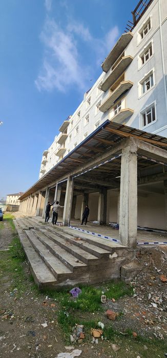 Жиззах маркази стадион кўчада 4хонали 119м2 квартира сотаман ёки мошин