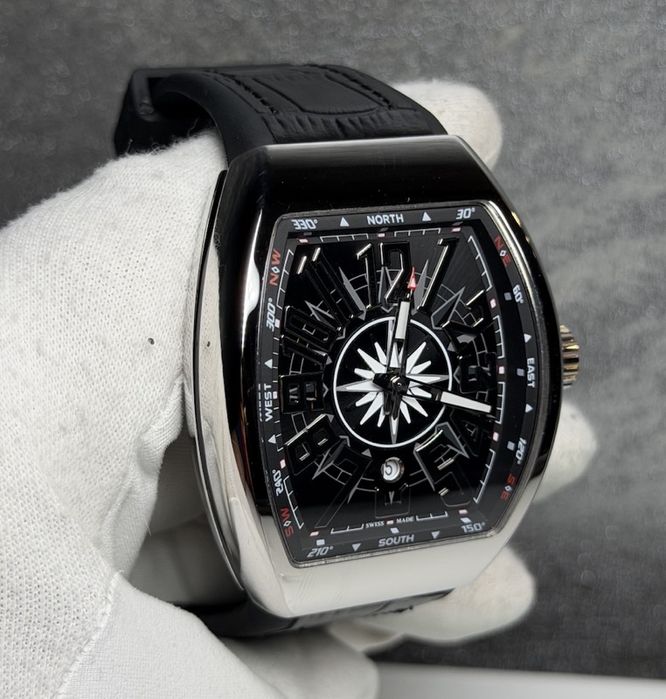 Часовник Franck Muller черен