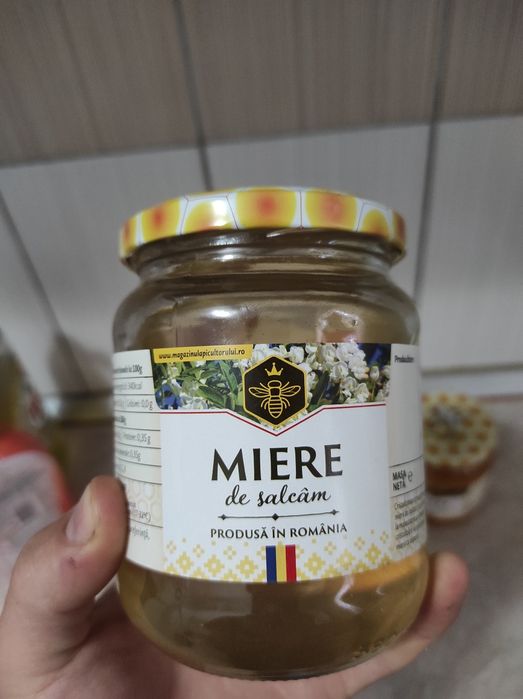 Miere de albine 100% naturala 25 lei
