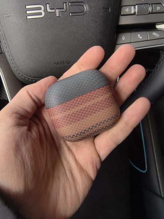 Продам Apple Airpods 4 в новом состоянии, мало использованный фулл ком