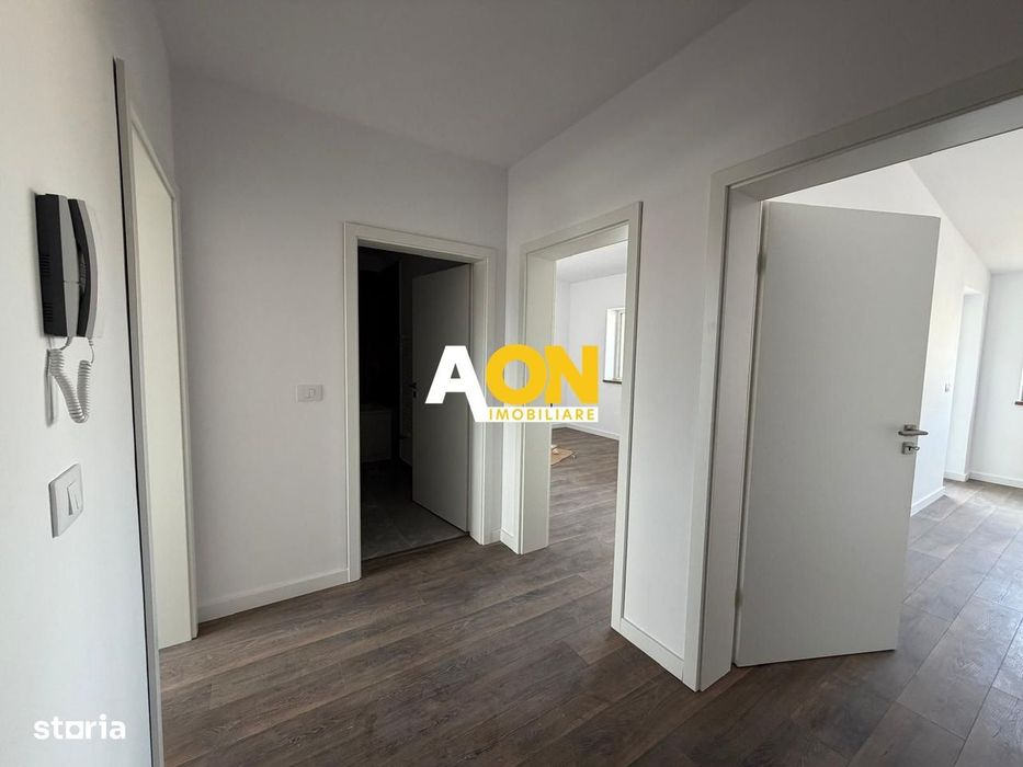 1/2 Duplex 4 Camere, 3 Bai, 2 Balcoane, 431mp Teren