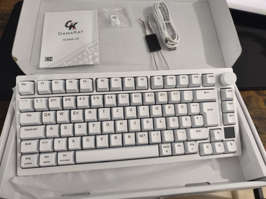 Tastatura mecanica GAMAKAY TK75HE V2