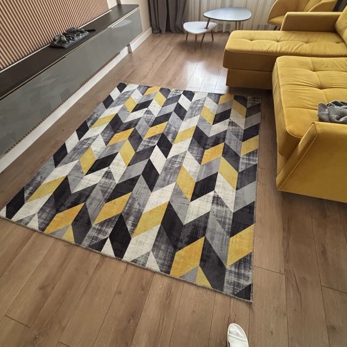 Продам ковер в отличном состоянии…