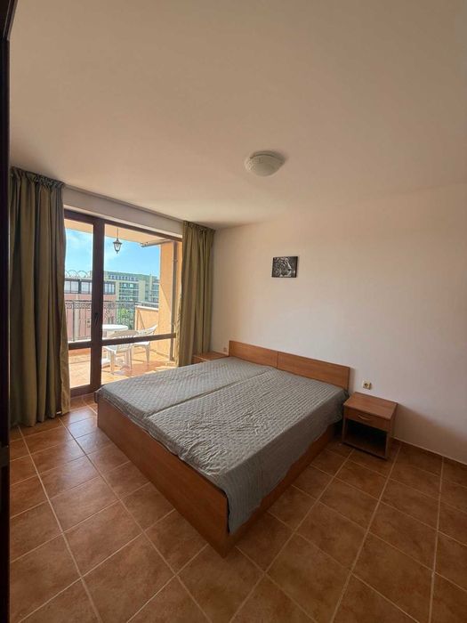 Продава се Двустаен апартамент в к.к. Слънчев бряг - 69 кв.м за 1087 €/кв.м - Снимка #2