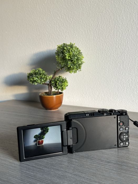Nikon Coolpix S9900