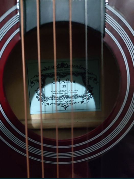 Гитара ямаха и есть другие варианты