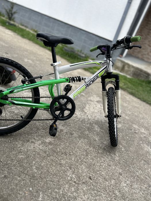 Biciclete noi. De vanzare