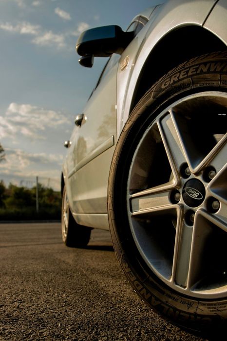 Vând Ford focus  ghia