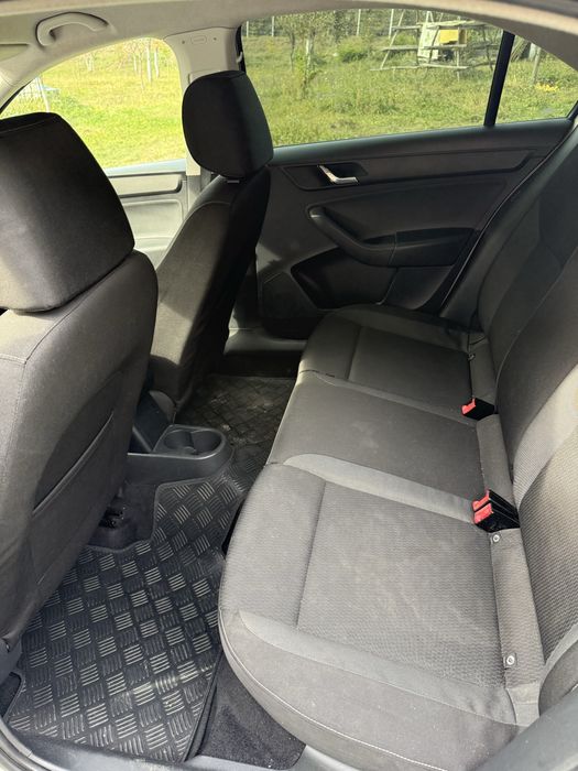 Skoda Rapid   1.6