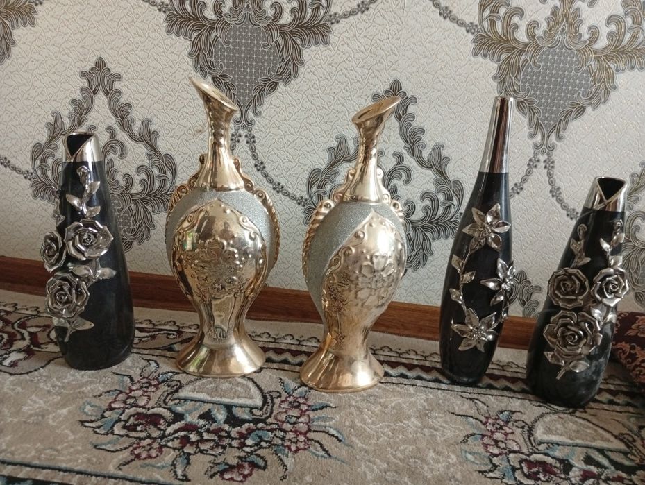 Вазы  хорошие состояние
