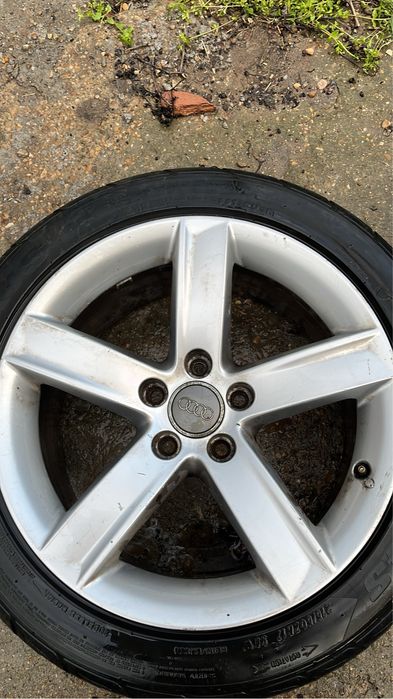 Продавам 17-ски джанти без надрано или ужулено