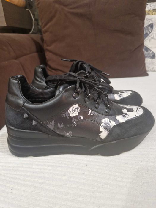 Дамски обувки Daris