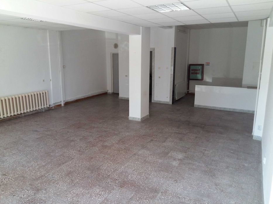 Spațiu comercial Hunedoara de închiriat M5 Dacia 37 visavis ProfiSuper