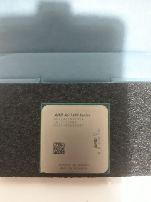 Продавам нова оборудвана дънна платка "Asus".