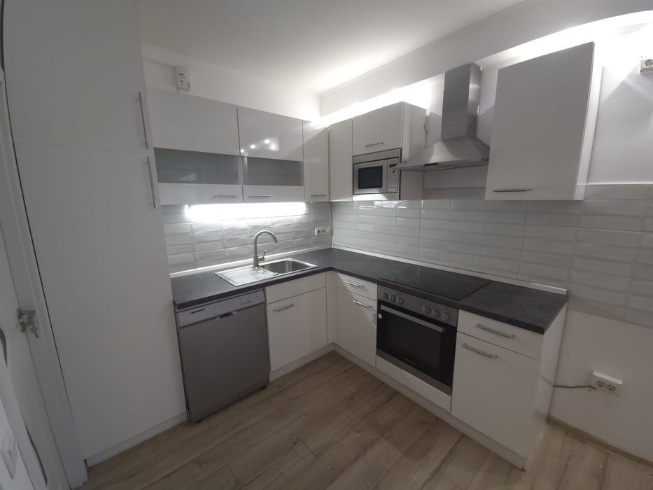 Apartament de inchiriat