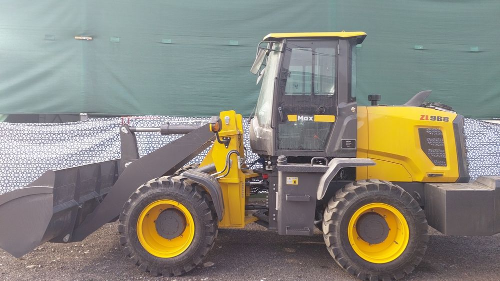 Фронтальный погрузчик 1.5 кублик 160 от кучи