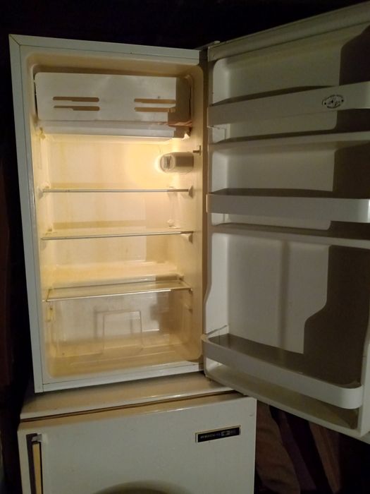 Продается холодильник