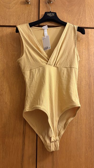 Боди/потник H&M р-р С нови