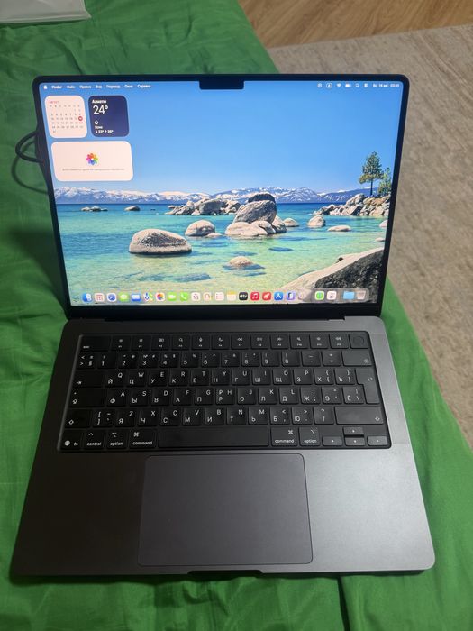 MacBook Pro 14" EAC M5 / 16GB / 512GB SSD