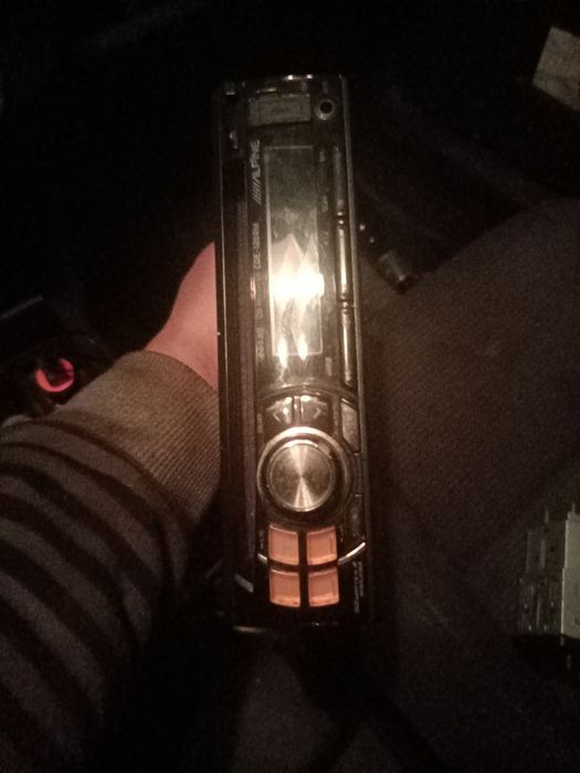 Casetofoane auto Sony , Alpine și Aura