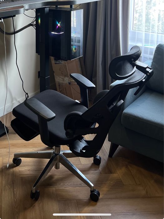 Продам стул Компьютерное кресло Evolution LumbarPro FR