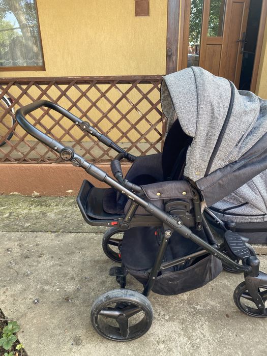 Cărucior 3 în 1 Adamex – complet, suspensii duble, stare foarte bună