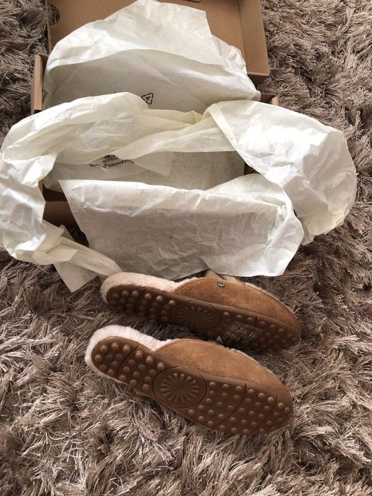 UGG пантофи/чехли