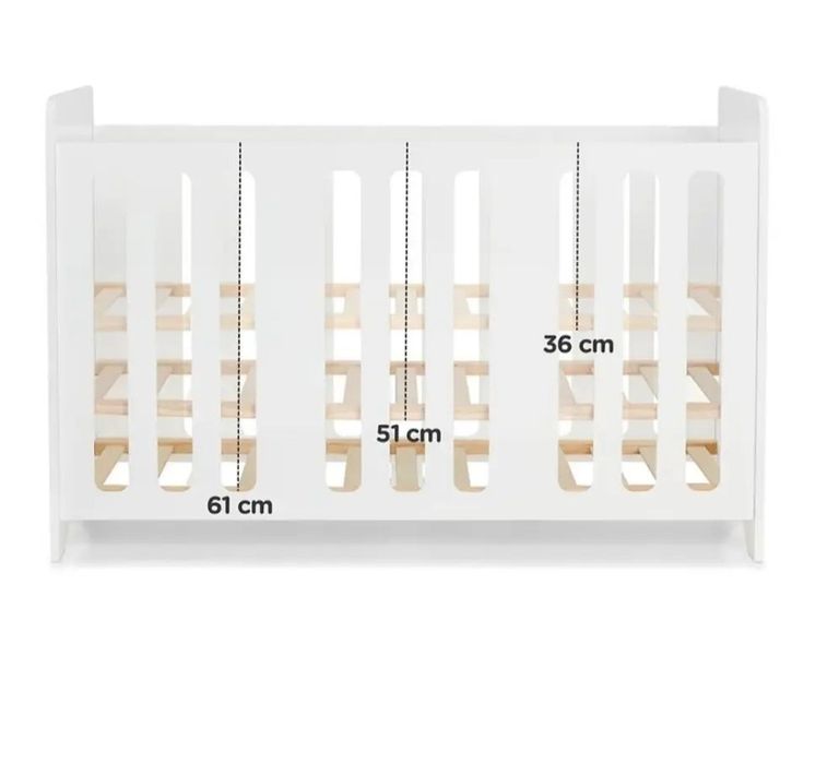 Продам новый манеж с матрасом