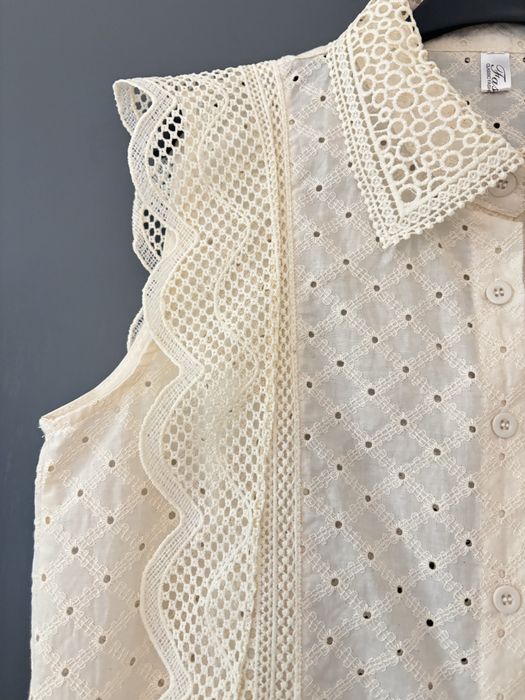 Camasa eleganta cu dantela si broderie - 100% bumbac  - noua