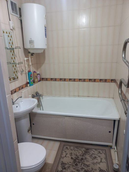 Продаеться квартира 12мик 13дом