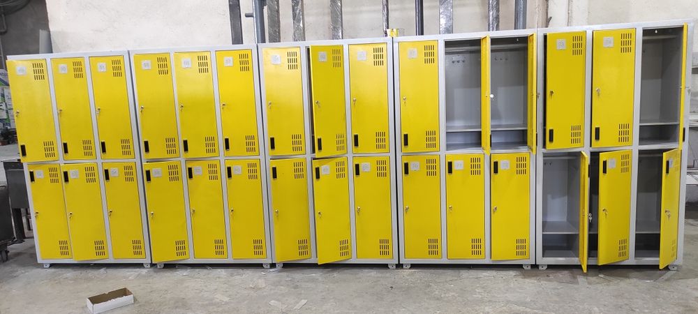 Шкаф для раздевалки металлический шкаф