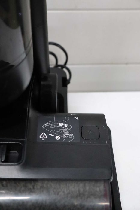Вертикална прахосмукачка 4в1 за сухо и мокро почистване Dreame H12Dual