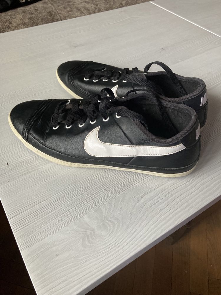 Nike flash leather clearance