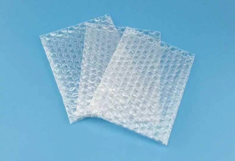 Продаются (Сотилади) упаковочные пузырчатые пакеты из ВПП