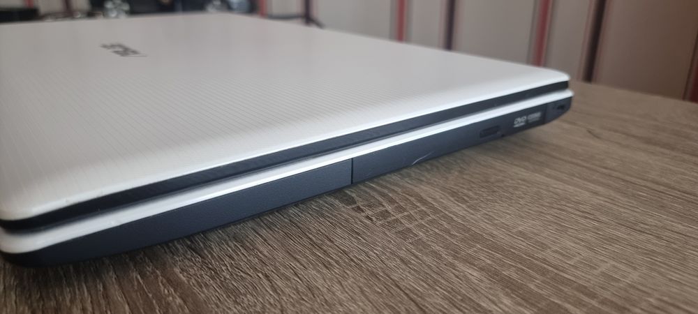 Лаптоп Asus Х75V 17.3"