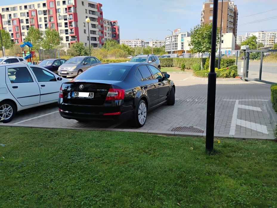 Шкода Октавия Елеганс 1.4, бензин- 2015