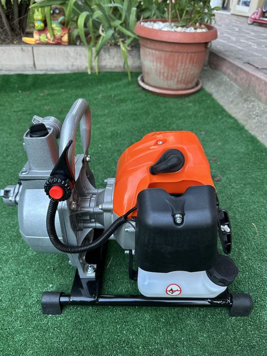 Водна помпа двутактова 1 цол