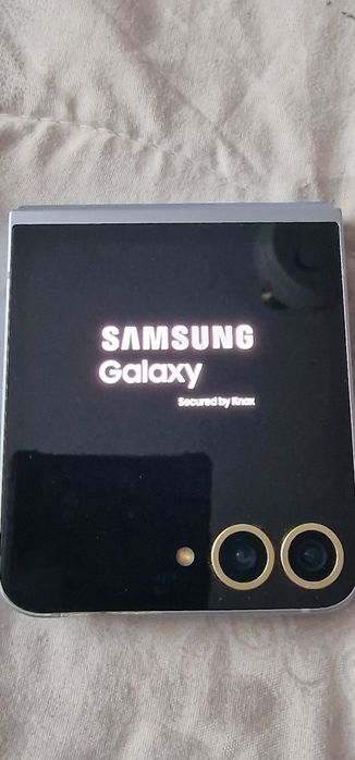 Samsung flip 6 /за части/