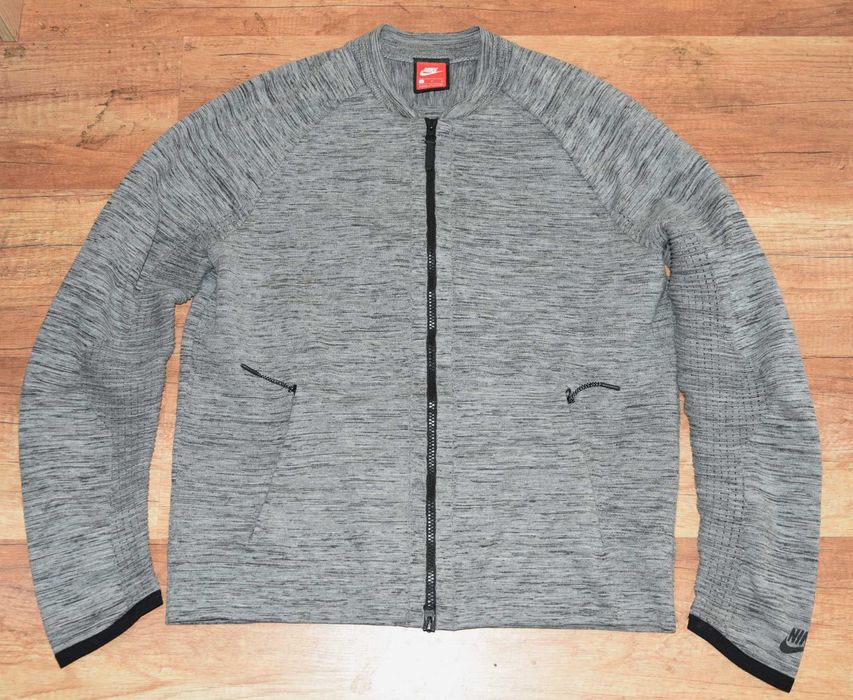 NIKE Tech оригинално мъжко горнище, размер М