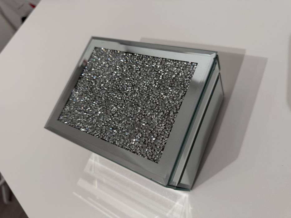 Cutie bijuterii oglinda