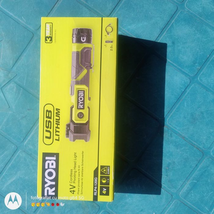 Lanterna ryobi noua