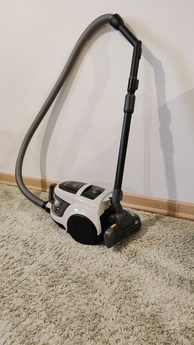 Пылесос Samsung 1600w