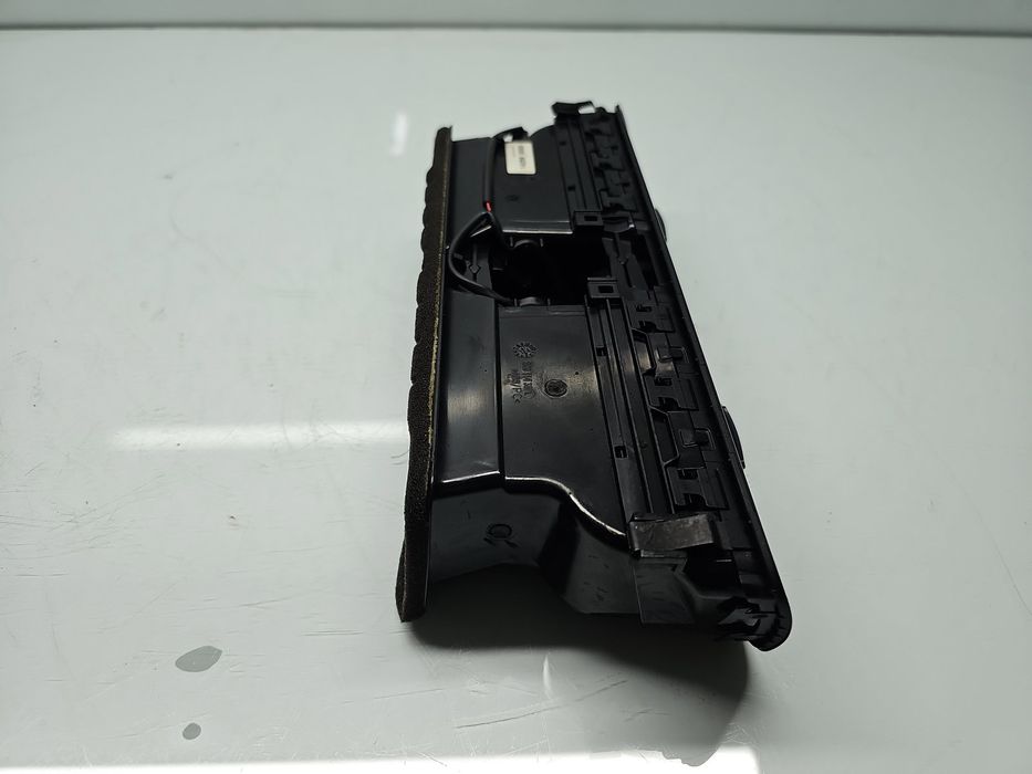 Grila aerisire centrala Volkswagen Passat CC (358) [Fabr 2012-2016] 3A
