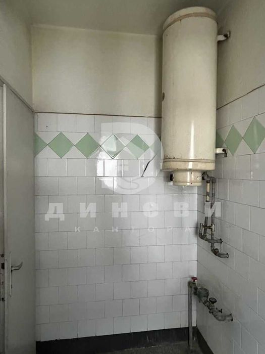 Многостаен апартамент в Центъра