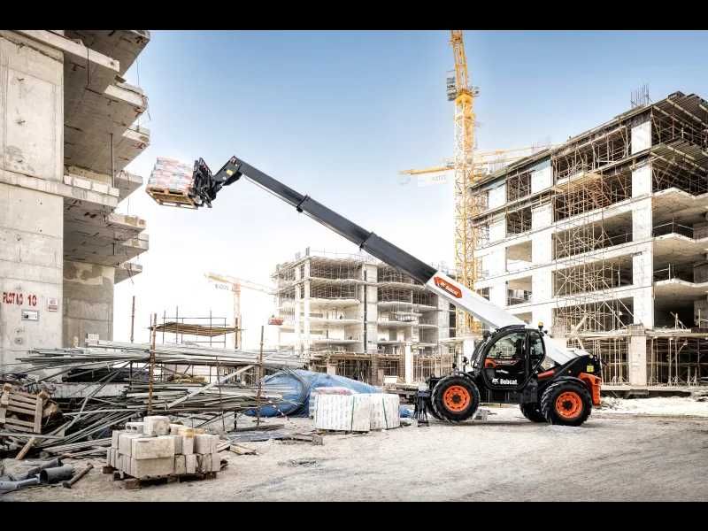Închiriez Manipulator Telescopic Manitou - Bobcat T40180 | 18 m | 4 Tone | Cu Operator | Brașov
